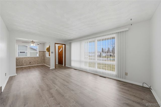 7383 Saint Joseph Road, Niagara, NY 14304