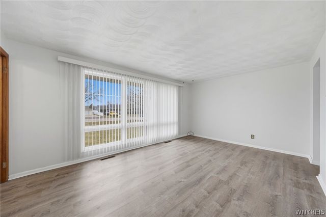 7383 Saint Joseph Road, Niagara, NY 14304