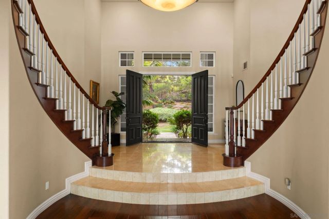 521 Latigo Row, Encinitas, CA 92024