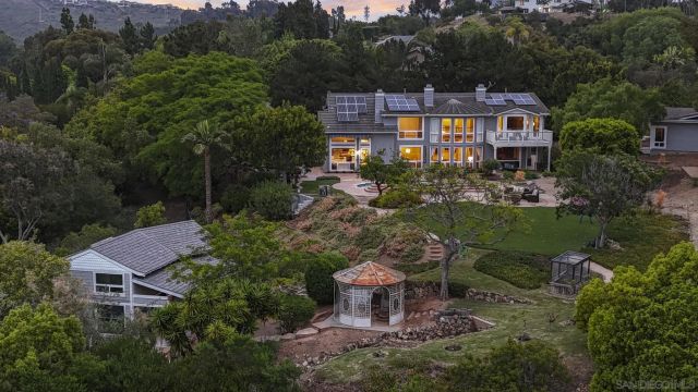 521 Latigo Row, Encinitas, CA 92024