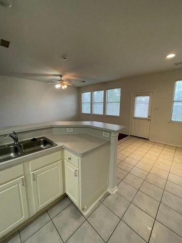 2926 Loganberry Park Lane, Houston, TX 77014