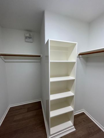 2926 Loganberry Park Lane, Houston, TX 77014