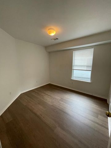 2926 Loganberry Park Lane, Houston, TX 77014