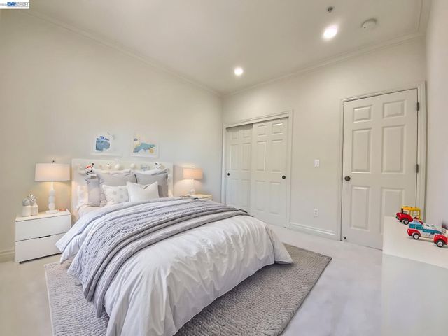 19 Edgewood Pl, Belmont, CA 94002