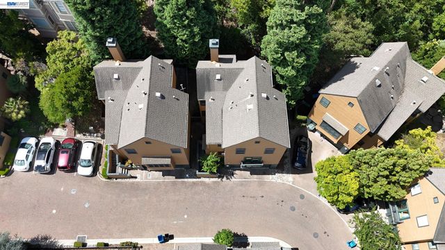 19 Edgewood Pl, Belmont, CA 94002