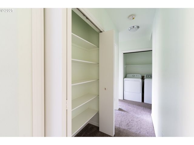 8720 Sw TUALATIN Rd 206, Tualatin, OR 97062