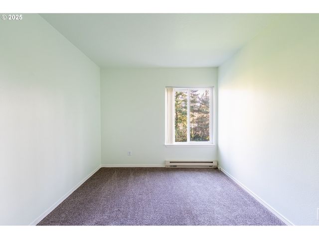 8720 Sw TUALATIN Rd 206, Tualatin, OR 97062