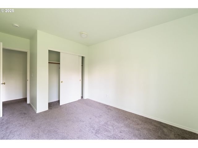 8720 Sw TUALATIN Rd 206, Tualatin, OR 97062