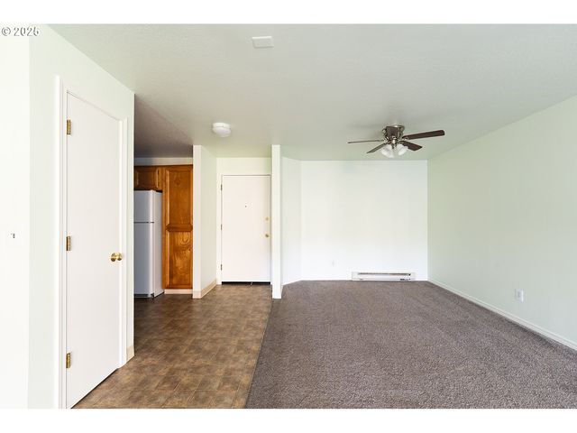 8720 Sw TUALATIN Rd 206, Tualatin, OR 97062