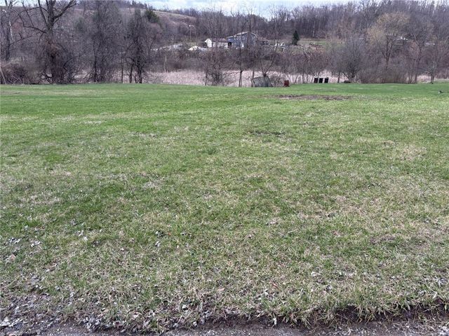 4132 State Route 136, Hempfield Twp, PA 15601