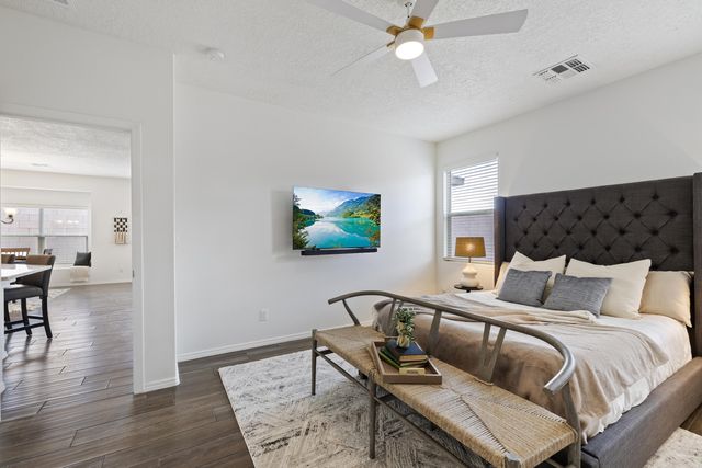 6200 N White Hawk Drive NE, Rio Rancho, NM 87144