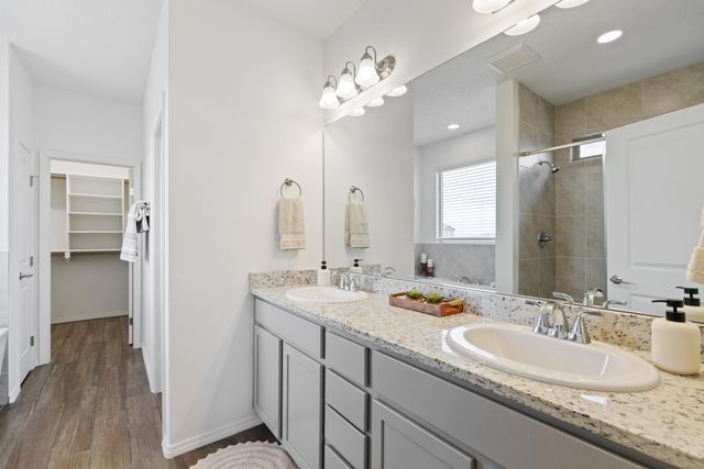 6200 N White Hawk Drive NE, Rio Rancho, NM 87144