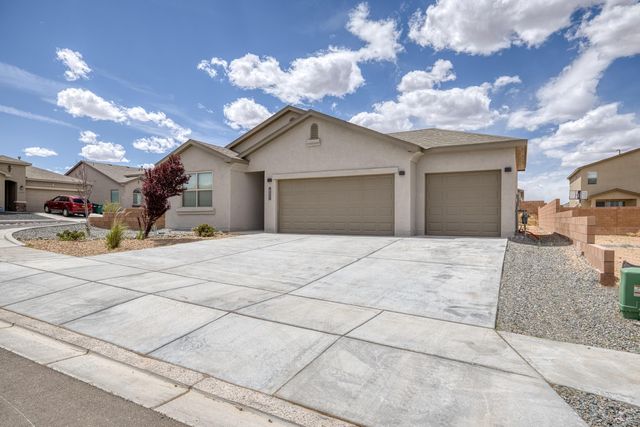 6200 N White Hawk Drive NE, Rio Rancho, NM 87144