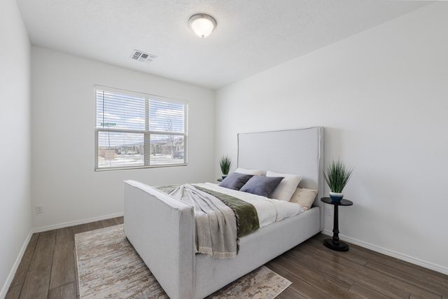 6200 N White Hawk Drive NE, Rio Rancho, NM 87144