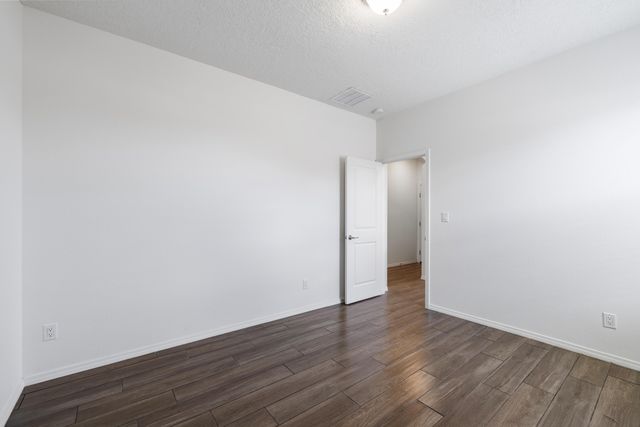 6200 N White Hawk Drive NE, Rio Rancho, NM 87144
