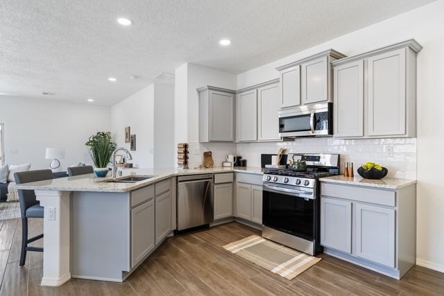 6200 N White Hawk Drive NE, Rio Rancho, NM 87144