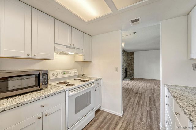 491 S Kalispell Way 101, Aurora, CO 80017