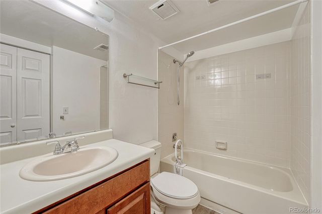 491 S Kalispell Way 101, Aurora, CO 80017