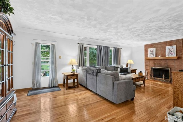 24 Weinel Drive, Fairview Heights, IL 62208