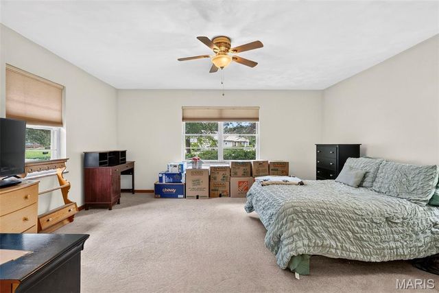 24 Weinel Drive, Fairview Heights, IL 62208