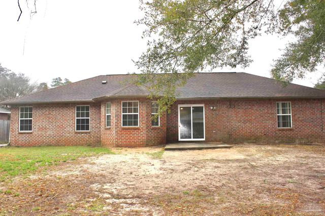 5129 Goshawk Dr, Milton, FL 32570