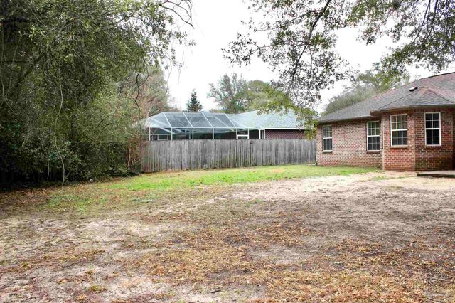 5129 Goshawk Dr, Milton, FL 32570