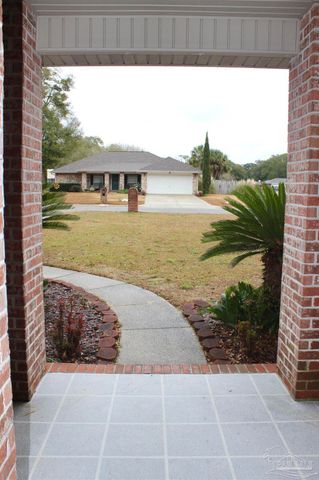 5129 Goshawk Dr, Milton, FL 32570