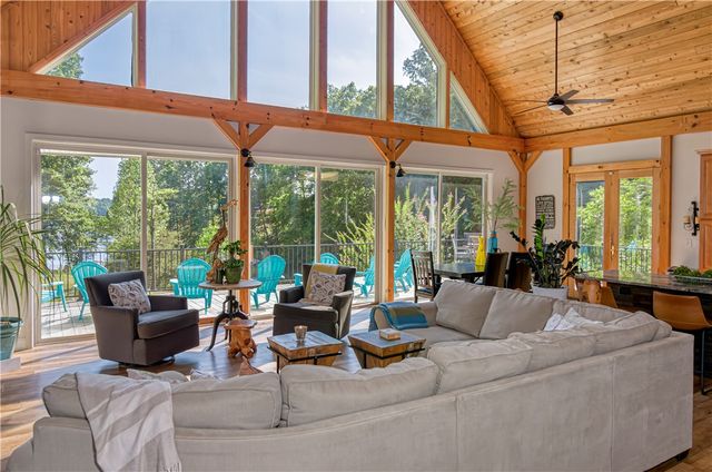 122 Fair Haven Court, Seneca, SC 29672