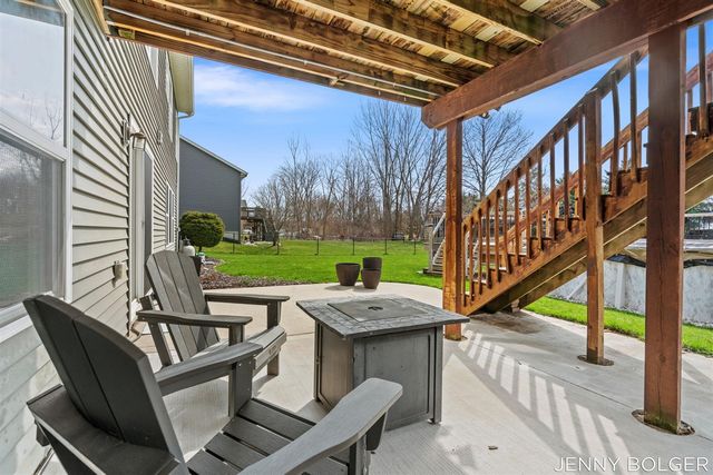 2286 Byron Shores Drive, Byron Center, MI 49315
