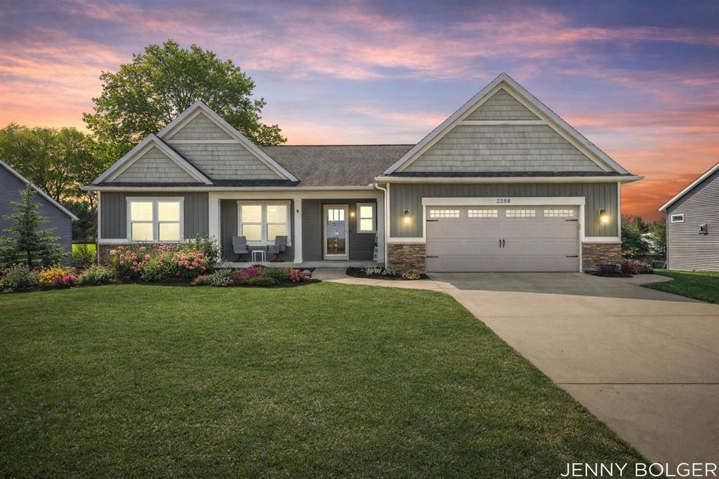 2286 Byron Shores Drive, Byron Center, MI 49315