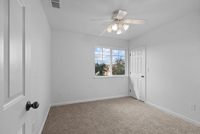 1499 Loon Lake St, Roseville, CA 95747