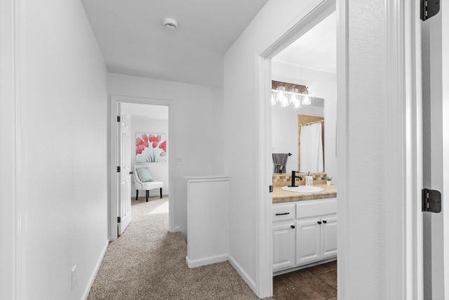 1499 Loon Lake St, Roseville, CA 95747