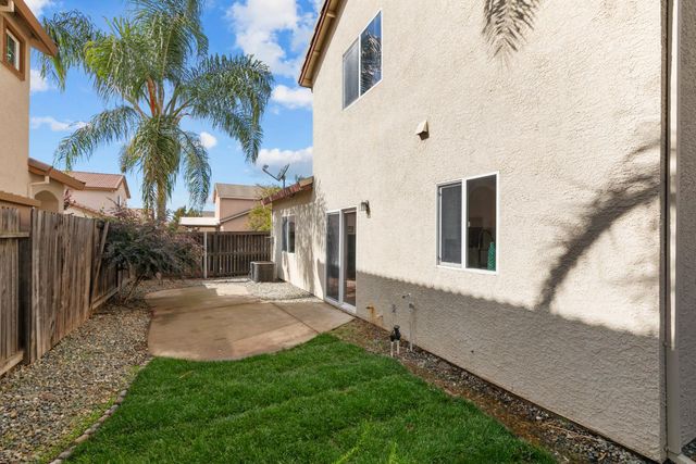 1499 Loon Lake St, Roseville, CA 95747