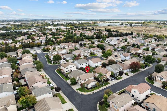 1499 Loon Lake St, Roseville, CA 95747