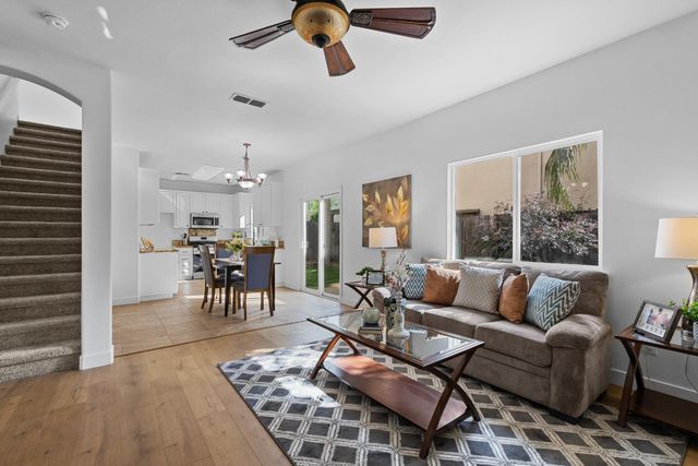 1499 Loon Lake St, Roseville, CA 95747