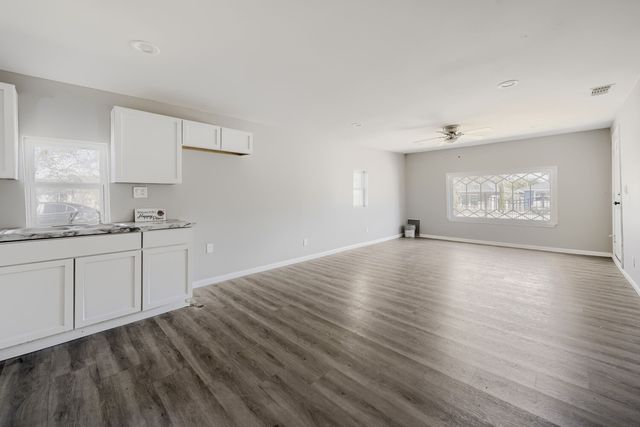 3508 Livingston Avenue, Fort Worth, TX 76110
