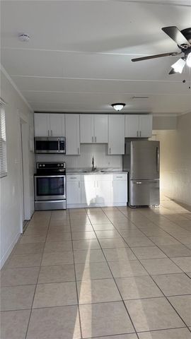 9801 11TH A, Tampa, FL 33612
