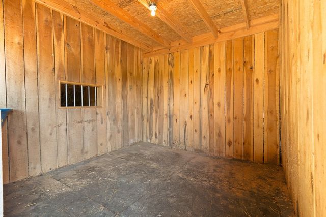 2564 New Highway 7, Santa Fe, TN 38482