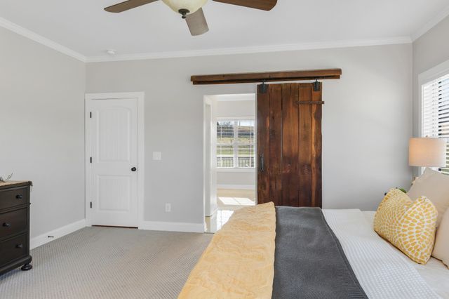 2564 New Highway 7, Santa Fe, TN 38482