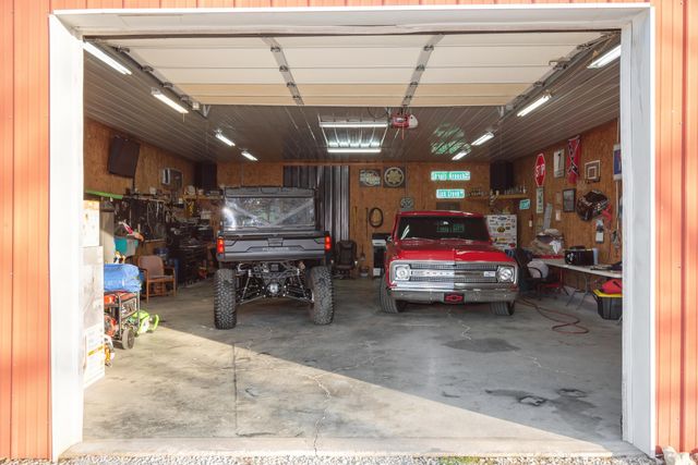 2564 New Highway 7, Santa Fe, TN 38482