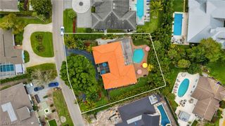1541 Mandarin RD, Naples, FL 34102