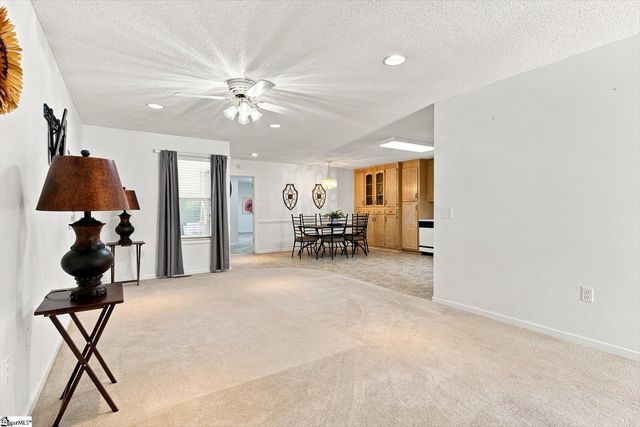 109 E Street, Williamston, SC 29697