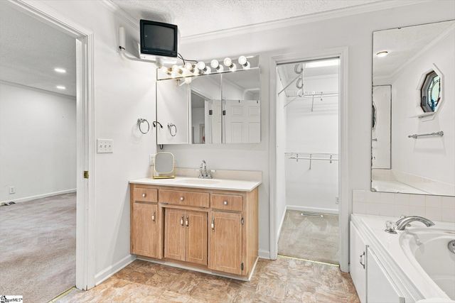 109 E Street, Williamston, SC 29697