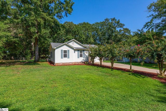 109 E Street, Williamston, SC 29697