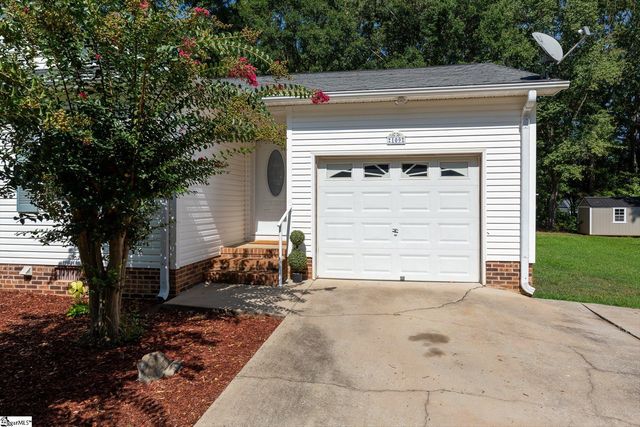 109 E Street, Williamston, SC 29697