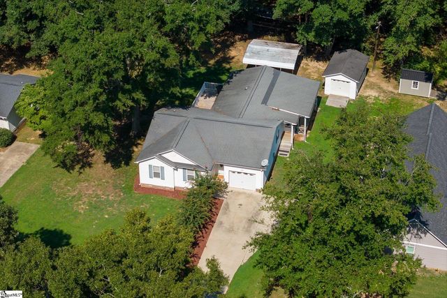 109 E Street, Williamston, SC 29697