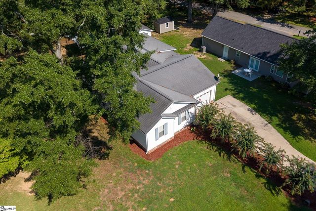 109 E Street, Williamston, SC 29697
