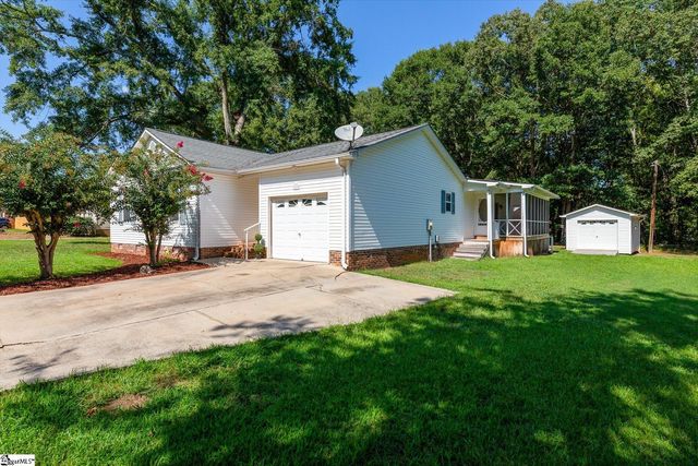 109 E Street, Williamston, SC 29697