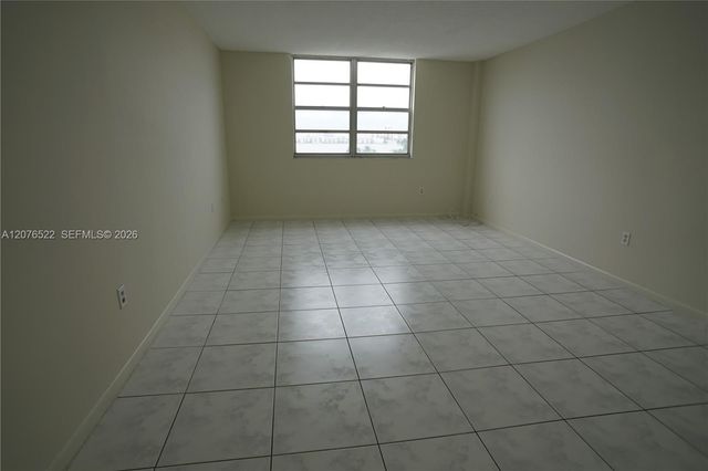 2841 NE 163rd Street 703, North Miami Beach, FL 33160