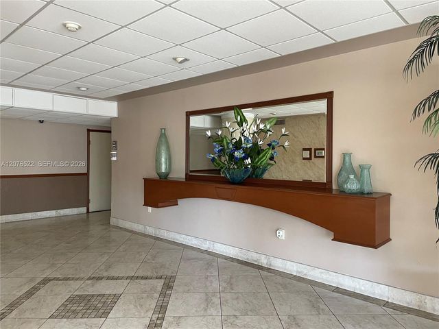 2841 NE 163rd Street 703, North Miami Beach, FL 33160